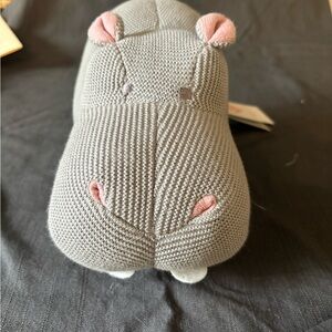 NWT Darzzi Knitted Hippo